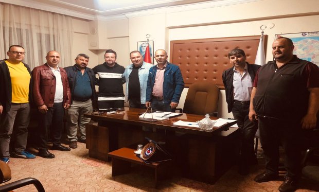 Alaşehir Madeni Sanatkarlar Odası Başkanlığı olarak; her biri birinden değerli, vatan ve millet aşığı kıymetli yöneticilerimiz ile beraber “Olağan Yönetim Kurulu Toplantısı" programını gerçekleştirdik.